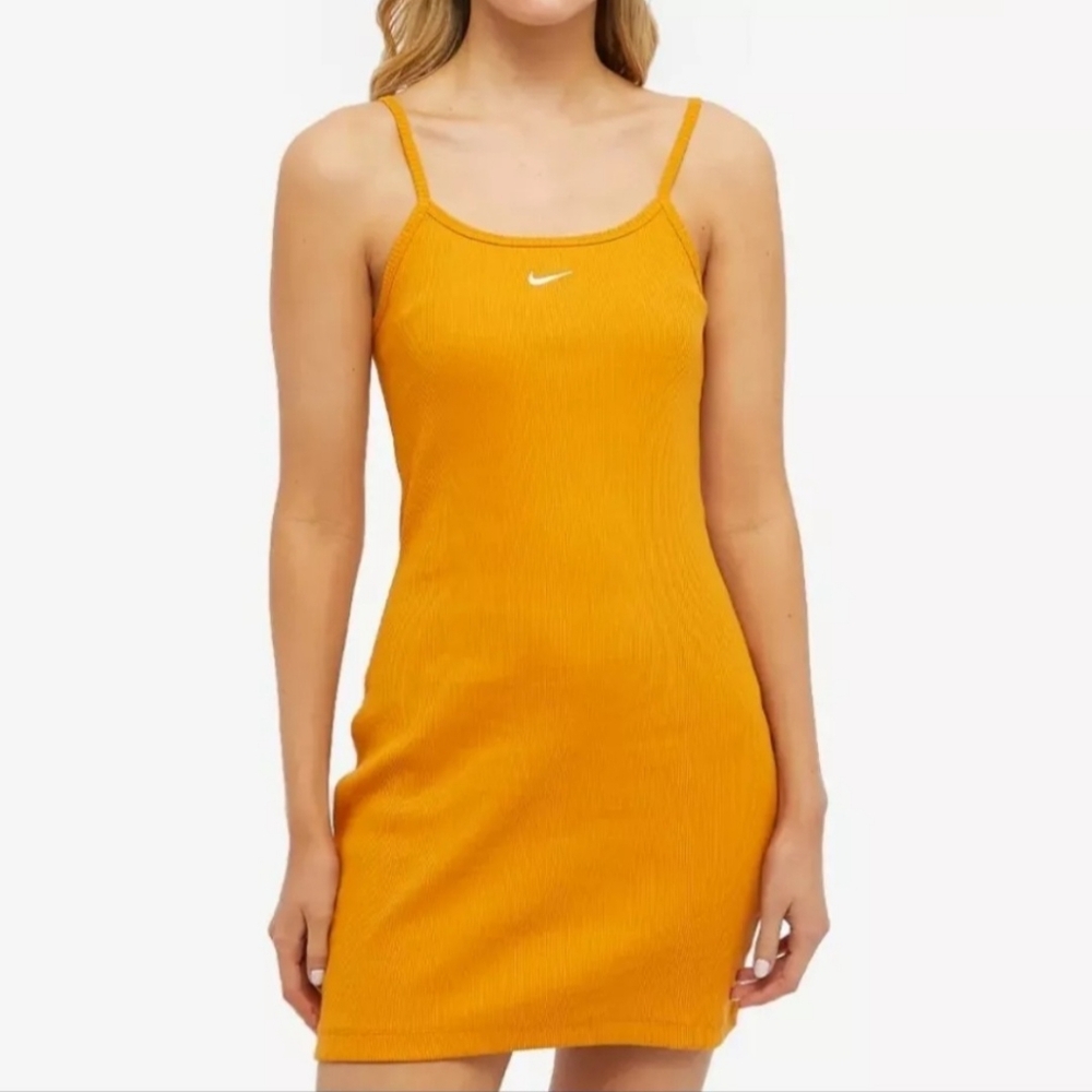 Nike Sportswear Essential Ribbed Mini Bodycon Dress Light Curry Small NWT